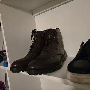 Authentic Boss Men's Brown Leather Boot 9.5 UK 10.5 US